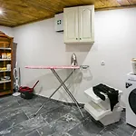 Ferienhaus Mediterrane Und Hundefreundliche Mit Privatpool, Grillplatz, Privatparkplatz