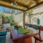Mediterrane Und Hundefreundliche Mit Privatpool, Grillplatz, Privatparkplatz *