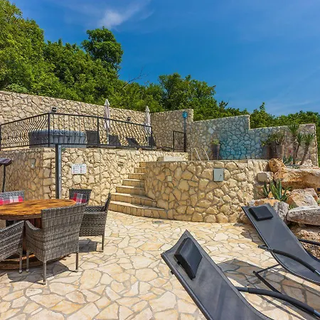 Holiday home Mediterrane Und Hundefreundliche Mit Privatpool, Grillplatz, Privatparkplatz