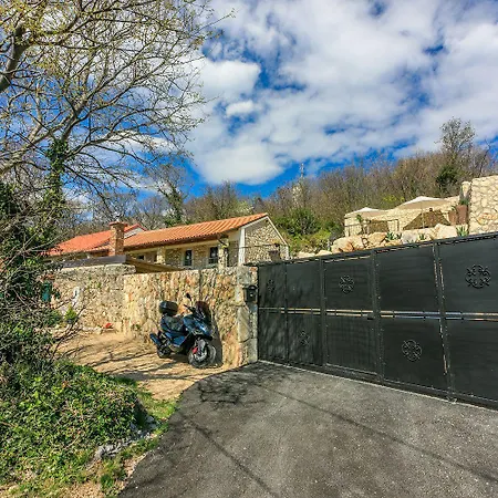 Mediterrane Und Hundefreundliche Mit Privatpool, Grillplatz, Privatparkplatz *