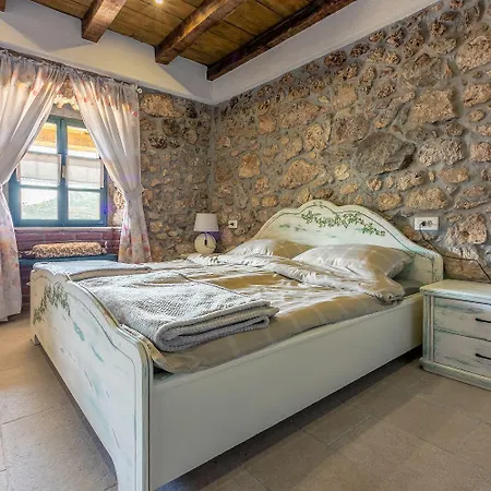 Mediterrane Und Hundefreundliche Mit Privatpool, Grillplatz, Privatparkplatz *